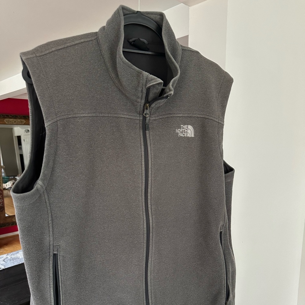 North Face Windwall vest
